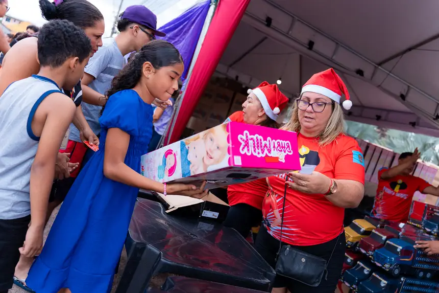  <div class='credito_fotos'>Foto: Heloam Sousa &nbsp;&nbsp;|&nbsp;&nbsp; <a href='/midias/2025/originais/20251215161131-GF00009233-F00107904.webp' download><i class='fa-solid fa-download'></i> Download</a></div>