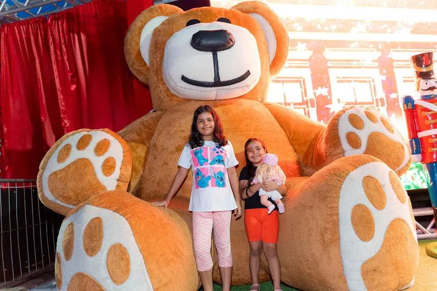  <div class='credito_fotos'>Foto: Heloam Sousa &nbsp;&nbsp;|&nbsp;&nbsp; <a href='/midias/2025/originais/20251215161215-GF00009233-F00107933.webp' download><i class='fa-solid fa-download'></i> Download</a></div>