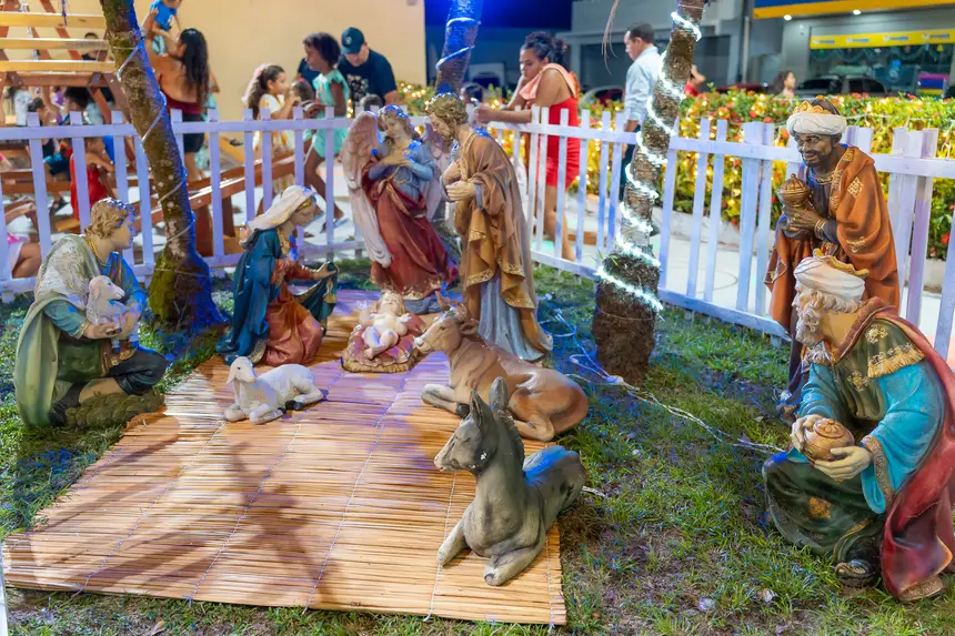  <div class='credito_fotos'>Foto: Heloam Sousa &nbsp;&nbsp;|&nbsp;&nbsp; <a href='/midias/2025/originais/20251215161312-GF00009233-F00107970.webp' download><i class='fa-solid fa-download'></i> Download</a></div>