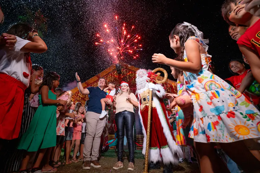  <div class='credito_fotos'>Foto: Heloam Sousa &nbsp;&nbsp;|&nbsp;&nbsp; <a href='/midias/2025/originais/20251215161326-GF00009233-F00107979.webp' download><i class='fa-solid fa-download'></i> Download</a></div>