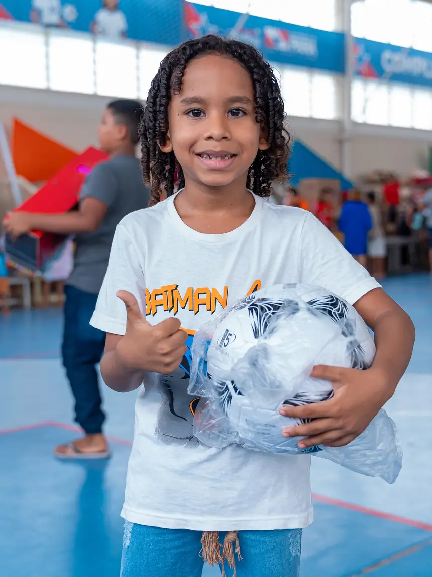  <div class='credito_fotos'>Foto: Heloam Sousa &nbsp;&nbsp;|&nbsp;&nbsp; <a href='/midias/2025/originais/20251216110259-GF00009234-F00108007.webp' download><i class='fa-solid fa-download'></i> Download</a></div>