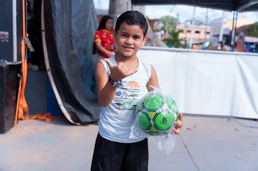  <div class='credito_fotos'>Foto: Heloam Sousa &nbsp;&nbsp;|&nbsp;&nbsp; <a href='/midias/2025/originais/20251217120003-GF00009237-F00108064.webp' download><i class='fa-solid fa-download'></i> Download</a></div>