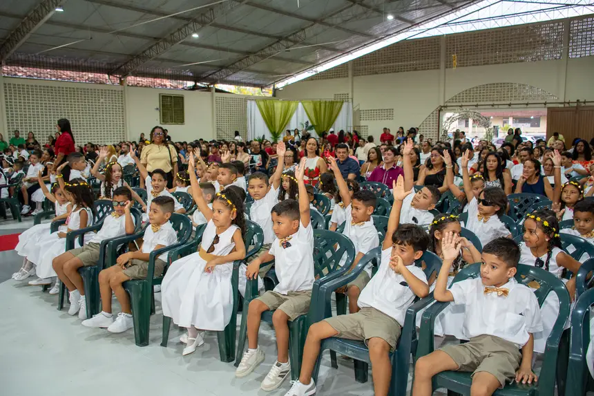  <div class='credito_fotos'>Foto: Karla Reis &nbsp;&nbsp;|&nbsp;&nbsp; <a href='/midias/2025/originais/20251219103313-GF00009241-F00108118.webp' download><i class='fa-solid fa-download'></i> Download</a></div>