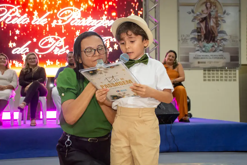  <div class='credito_fotos'>Foto: Karla Reis &nbsp;&nbsp;|&nbsp;&nbsp; <a href='/midias/2025/originais/20251219104034-GF00009242-F00108210.webp' download><i class='fa-solid fa-download'></i> Download</a></div>