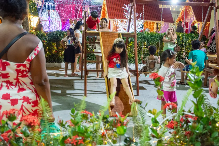  <div class='credito_fotos'>Foto: Karla Reis &nbsp;&nbsp;|&nbsp;&nbsp; <a href='/midias/2025/originais/20251219104752-GF00009243-F00108252.webp' download><i class='fa-solid fa-download'></i> Download</a></div>