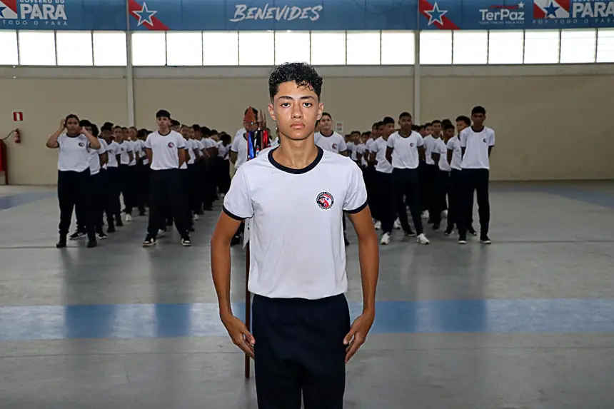  <div class='credito_fotos'>Foto: Márcio Souza &nbsp;&nbsp;|&nbsp;&nbsp; <a href='/midias/2025/originais/20251221012322-GF00009244-F00108315.webp' download><i class='fa-solid fa-download'></i> Download</a></div>