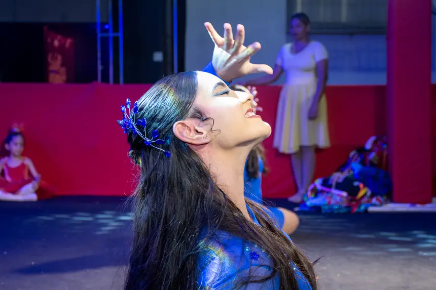  <div class='credito_fotos'>Foto: Karla Reis &nbsp;&nbsp;|&nbsp;&nbsp; <a href='/midias/2025/originais/20251222093610-GF00009245-F00108330.webp' download><i class='fa-solid fa-download'></i> Download</a></div>