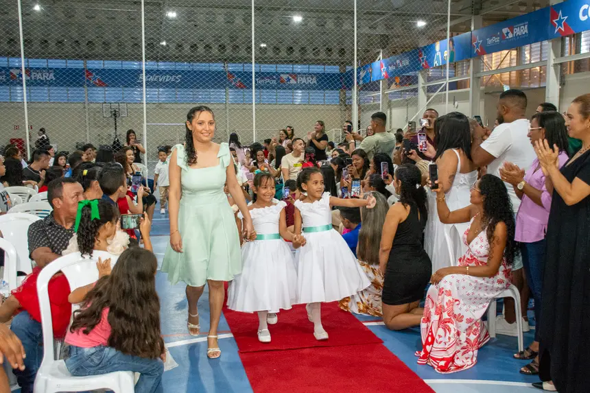  <div class='credito_fotos'>Foto: Karla Reis &nbsp;&nbsp;|&nbsp;&nbsp; <a href='/midias/2025/originais/20251222101213-GF00009246-F00108411.webp' download><i class='fa-solid fa-download'></i> Download</a></div>