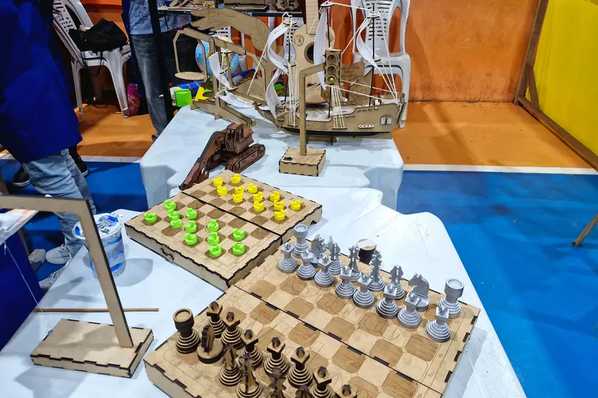  <div class='credito_fotos'>Foto: Márcio Souza &nbsp;&nbsp;|&nbsp;&nbsp; <a href='/midias/2025/originais/20251223124625-GF00009249-F00108499.webp' download><i class='fa-solid fa-download'></i> Download</a></div>