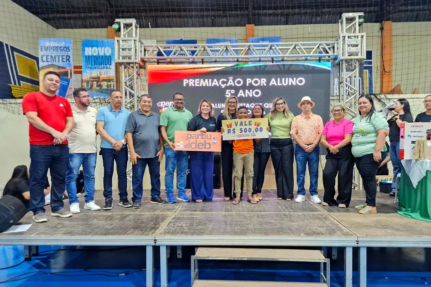  <div class='credito_fotos'>Foto: Márcio Souza &nbsp;&nbsp;|&nbsp;&nbsp; <a href='/midias/2025/originais/20251223124716-GF00009249-F00108530.webp' download><i class='fa-solid fa-download'></i> Download</a></div>