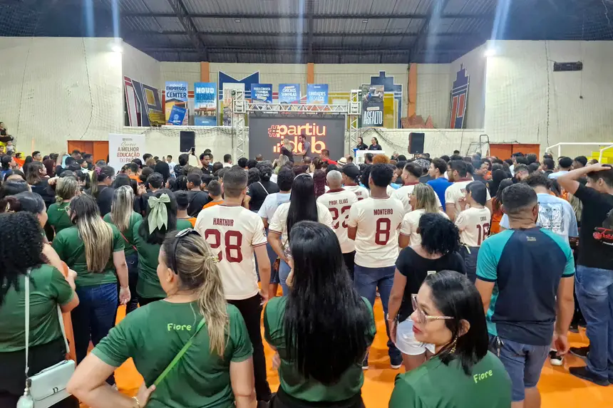  <div class='credito_fotos'>Foto: Márcio Souza &nbsp;&nbsp;|&nbsp;&nbsp; <a href='/midias/2025/originais/20251223124721-GF00009249-F00108533.webp' download><i class='fa-solid fa-download'></i> Download</a></div>