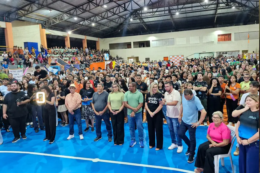  <div class='credito_fotos'>Foto: Márcio Souza &nbsp;&nbsp;|&nbsp;&nbsp; <a href='/midias/2025/originais/20251223124727-GF00009249-F00108537.webp' download><i class='fa-solid fa-download'></i> Download</a></div>