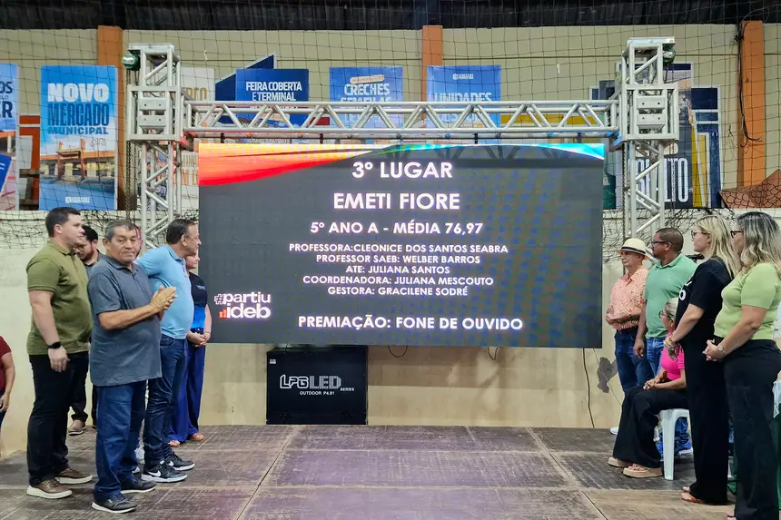  <div class='credito_fotos'>Foto: Márcio Souza &nbsp;&nbsp;|&nbsp;&nbsp; <a href='/midias/2025/originais/20251223124806-GF00009249-F00108560.webp' download><i class='fa-solid fa-download'></i> Download</a></div>