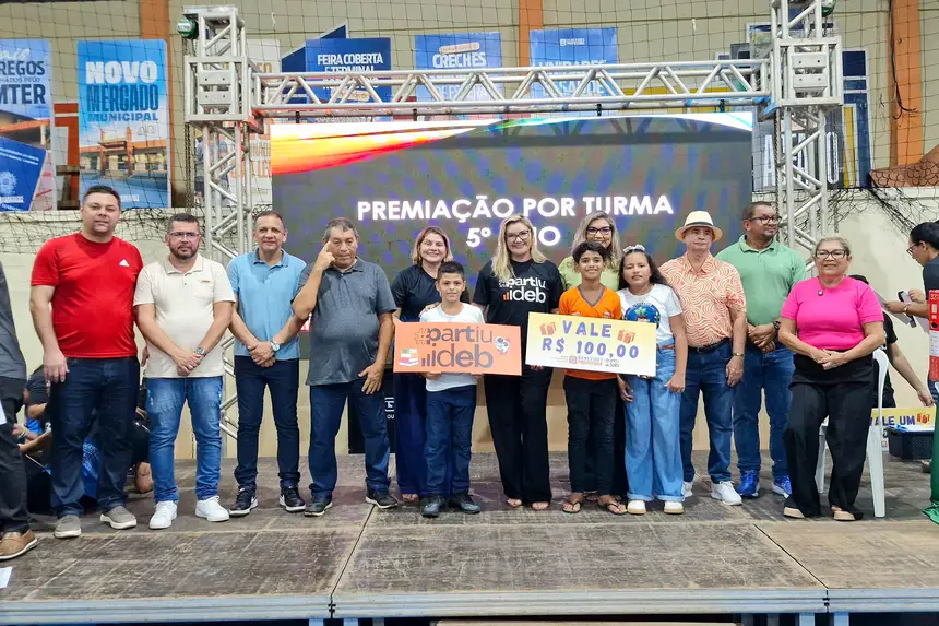  <div class='credito_fotos'>Foto: Márcio Souza &nbsp;&nbsp;|&nbsp;&nbsp; <a href='/midias/2025/originais/20251223124818-GF00009249-F00108568.webp' download><i class='fa-solid fa-download'></i> Download</a></div>