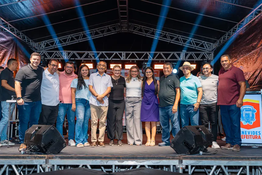  <div class='credito_fotos'>Foto: Heloam Sousa &nbsp;&nbsp;|&nbsp;&nbsp; <a href='/midias/2025/originais/20251223195703-GF00009251-F00108648.webp' download><i class='fa-solid fa-download'></i> Download</a></div>