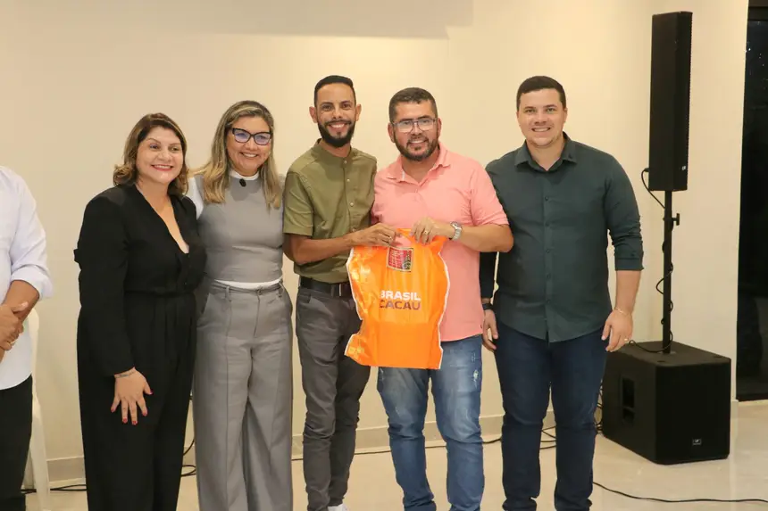  <div class='credito_fotos'>Foto: Márcio Souza &nbsp;&nbsp;|&nbsp;&nbsp; <a href='/midias/2025/originais/20251224004150-GF00009252-F00108655.webp' download><i class='fa-solid fa-download'></i> Download</a></div>