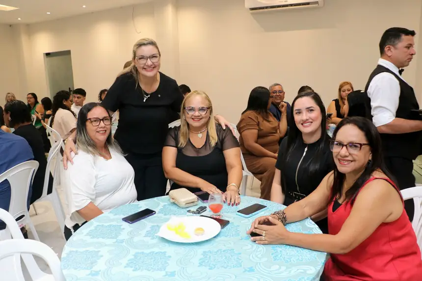  <div class='credito_fotos'>Foto: Márcio Souza &nbsp;&nbsp;|&nbsp;&nbsp; <a href='/midias/2025/originais/20251224004202-GF00009252-F00108665.webp' download><i class='fa-solid fa-download'></i> Download</a></div>