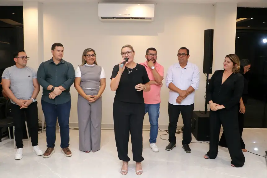  <div class='credito_fotos'>Foto: Márcio Souza &nbsp;&nbsp;|&nbsp;&nbsp; <a href='/midias/2025/originais/20251224004226-GF00009252-F00108684.webp' download><i class='fa-solid fa-download'></i> Download</a></div>