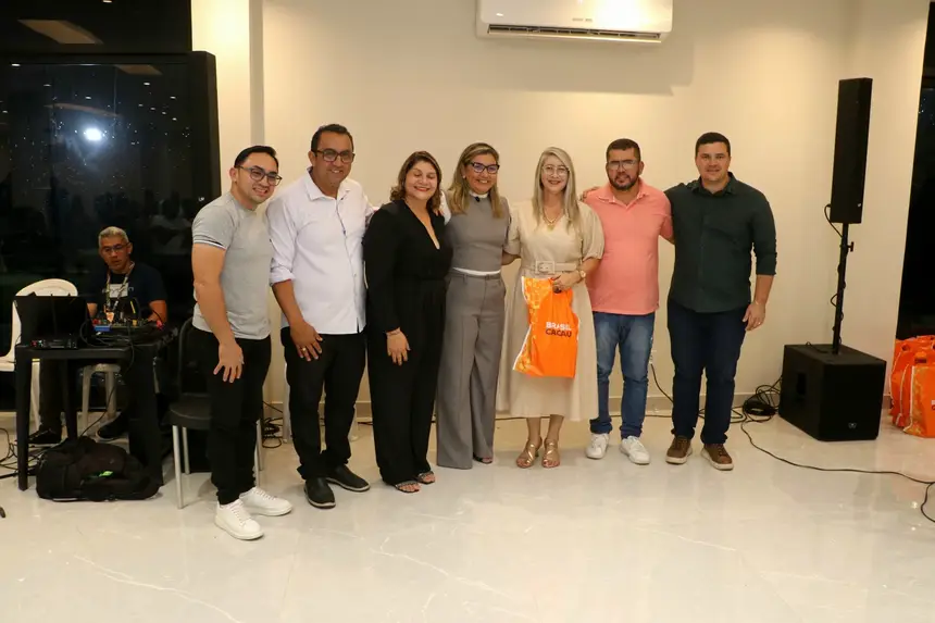  <div class='credito_fotos'>Foto: Márcio Souza &nbsp;&nbsp;|&nbsp;&nbsp; <a href='/midias/2025/originais/20251224004232-GF00009252-F00108689.webp' download><i class='fa-solid fa-download'></i> Download</a></div>