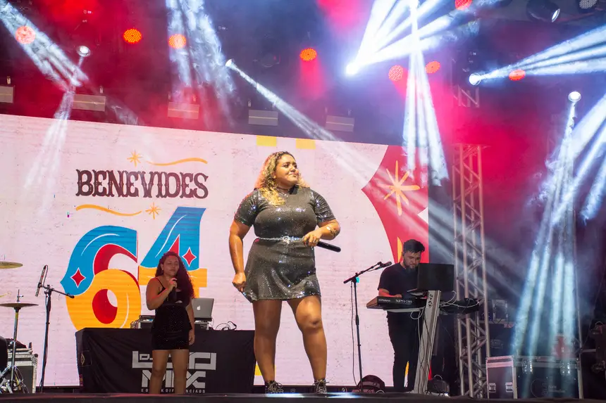  <div class='credito_fotos'>Foto: Karla Reis &nbsp;&nbsp;|&nbsp;&nbsp; <a href='/midias/2025/originais/20251229104730-GF00009254-F00108734.webp' download><i class='fa-solid fa-download'></i> Download</a></div>