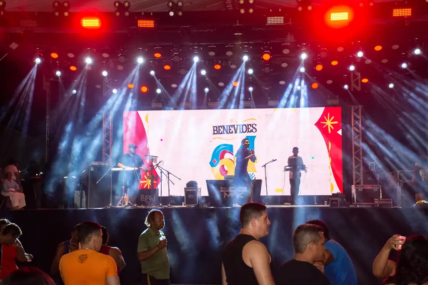  <div class='credito_fotos'>Foto: Karla Reis &nbsp;&nbsp;|&nbsp;&nbsp; <a href='/midias/2025/originais/20251229104747-GF00009254-F00108747.webp' download><i class='fa-solid fa-download'></i> Download</a></div>