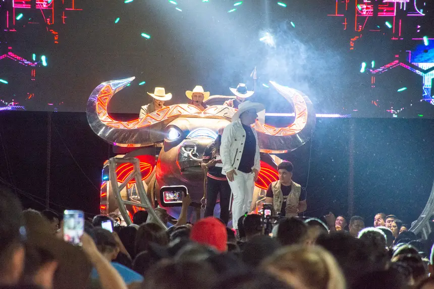  <div class='credito_fotos'>Foto: Karla Reis &nbsp;&nbsp;|&nbsp;&nbsp; <a href='/midias/2025/originais/20251229104809-GF00009254-F00108763.webp' download><i class='fa-solid fa-download'></i> Download</a></div>