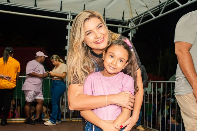  <div class='credito_fotos'>Foto: Karla Reis &nbsp;&nbsp;|&nbsp;&nbsp; <a href='/midias/2025/originais/8034_a7d3188d-2aa7-41d8-e58d-b5463535ec88.jpg' download><i class='fa-solid fa-download'></i> Download</a></div>