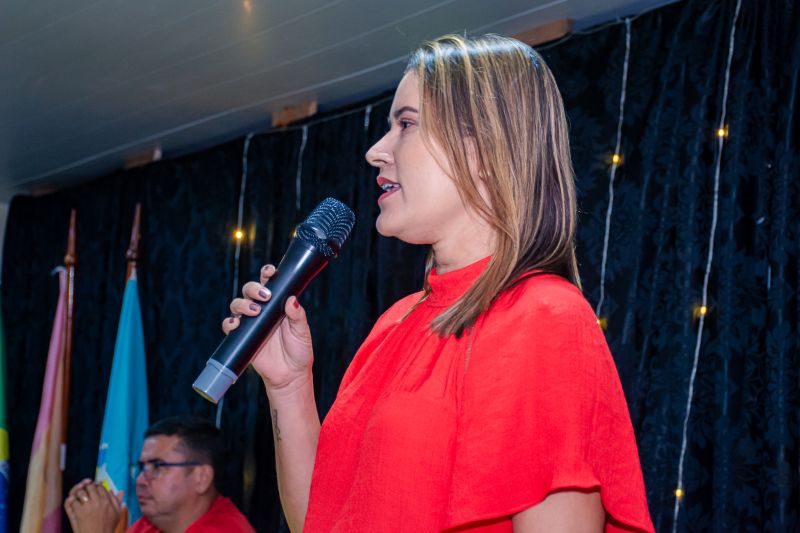  <div class='credito_fotos'>Foto: Karla Reis &nbsp;&nbsp;|&nbsp;&nbsp; <a href='/midias/2025/originais/8036_aa9fc4bf-88b6-214f-a4d7-cd1271ca94c8.jpg' download><i class='fa-solid fa-download'></i> Download</a></div>