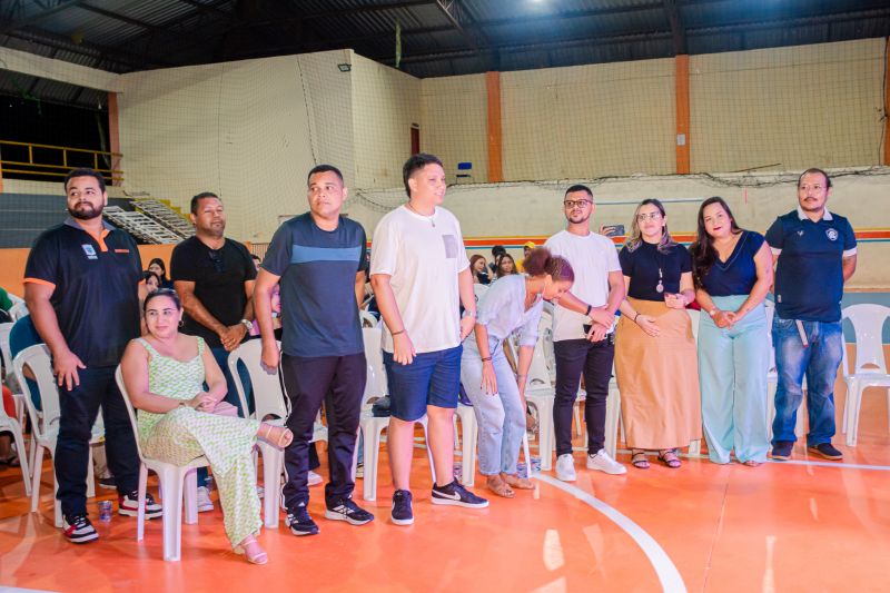  <div class='credito_fotos'>Foto: Karla Reis &nbsp;&nbsp;|&nbsp;&nbsp; <a href='/midias/2025/originais/8043_5f65bd2d-6df1-38ba-acf6-3623b51683e1.jpg' download><i class='fa-solid fa-download'></i> Download</a></div>