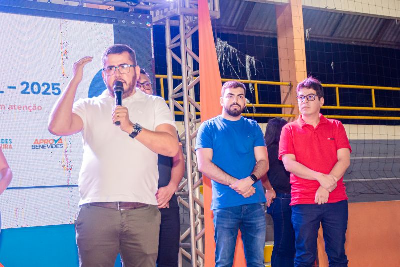  <div class='credito_fotos'>Foto: Karla Reis &nbsp;&nbsp;|&nbsp;&nbsp; <a href='/midias/2025/originais/8043_e92c40a9-07ce-d891-479d-fe1fab4a6840.jpg' download><i class='fa-solid fa-download'></i> Download</a></div>