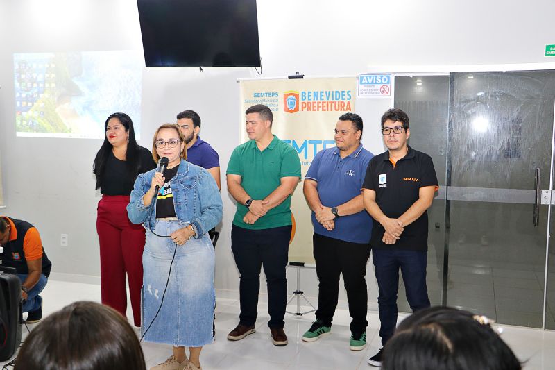 Workshop Para Jovens Aprendiz <div class='credito_fotos'>Foto: Márcio Souza &nbsp;&nbsp;|&nbsp;&nbsp; <a href='/midias/2025/originais/8054_7c33c989-1663-25fc-9c00-e9ee4d698af1.jpg' download><i class='fa-solid fa-download'></i> Download</a></div>