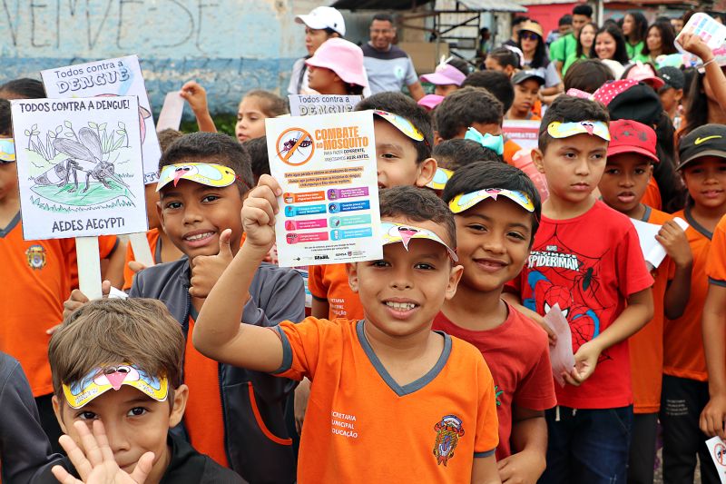 Caminhada Contra Dengue- Murinim <div class='credito_fotos'>Foto: Márcio Souza &nbsp;&nbsp;|&nbsp;&nbsp; <a href='/midias/2025/originais/8069_13daee04-fcfd-6d67-6bc0-3447b5ee7d9e.jpg' download><i class='fa-solid fa-download'></i> Download</a></div>