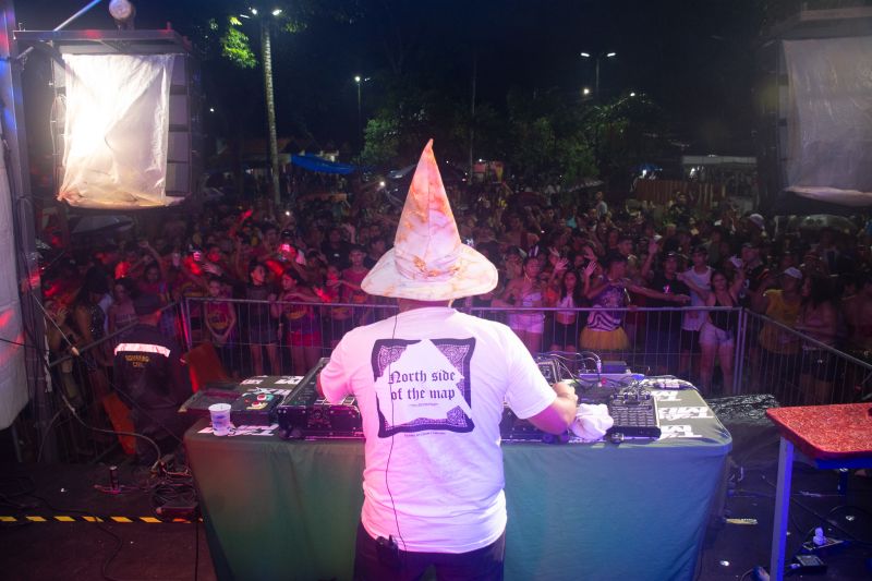  <div class='credito_fotos'>Foto: Karla Reis &nbsp;&nbsp;|&nbsp;&nbsp; <a href='/midias/2025/originais/8073_8f33e6e8-716e-02f7-36ee-4faa3692ccc7.jpg' download><i class='fa-solid fa-download'></i> Download</a></div>