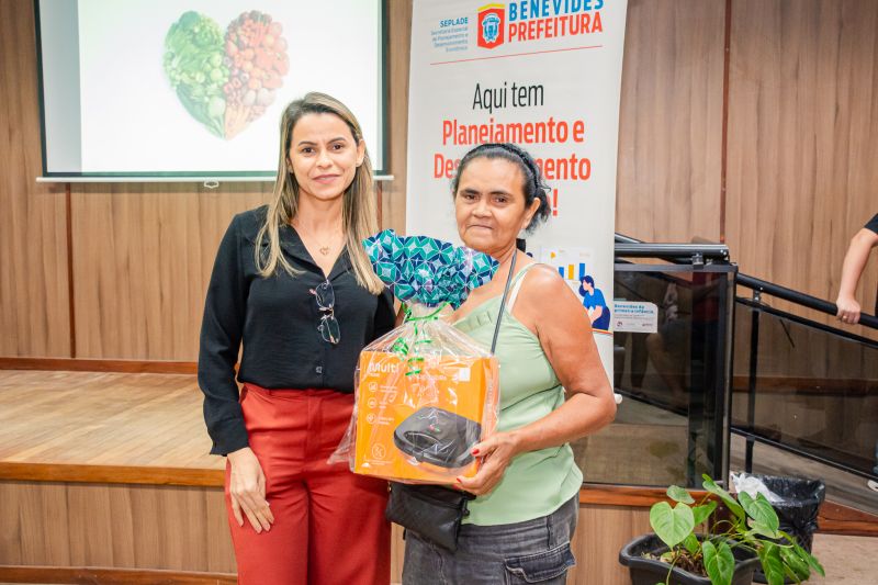  <div class='credito_fotos'>Foto: Karla Reis &nbsp;&nbsp;|&nbsp;&nbsp; <a href='/midias/2025/originais/8110_2d0abadc-04bf-09c9-2468-996fcd684fcf.jpg' download><i class='fa-solid fa-download'></i> Download</a></div>