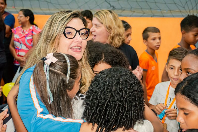  <div class='credito_fotos'>Foto: Karla Reis &nbsp;&nbsp;|&nbsp;&nbsp; <a href='/midias/2025/originais/9115_a255101c-51b5-6109-dde2-7f99454b99f9.jpg' download><i class='fa-solid fa-download'></i> Download</a></div>