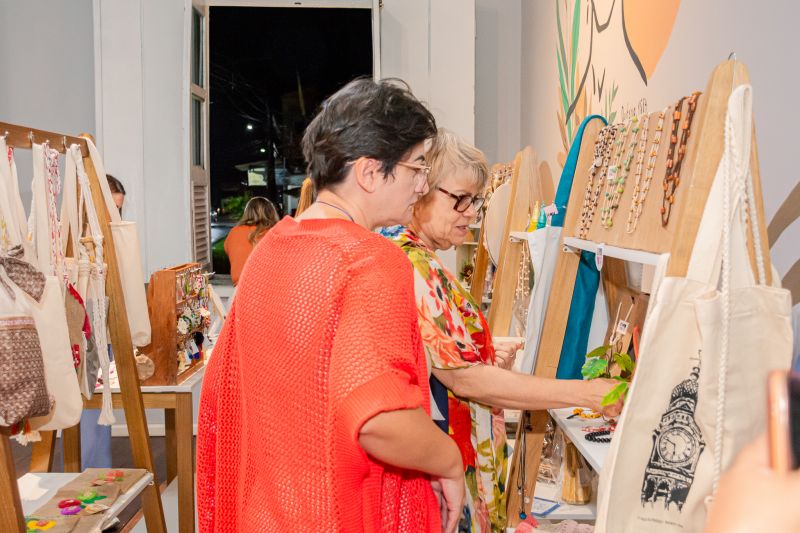  <div class='credito_fotos'>Foto: Karla Reis &nbsp;&nbsp;|&nbsp;&nbsp; <a href='/midias/2025/originais/9119_e71b4a7b-9331-c6af-c014-3972a9ac30aa.jpg' download><i class='fa-solid fa-download'></i> Download</a></div>