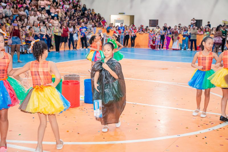  <div class='credito_fotos'>Foto: Karla Reis &nbsp;&nbsp;|&nbsp;&nbsp; <a href='/midias/2025/originais/9129_7547e08a-6948-32dd-7e87-fef92d1f5ffe.jpg' download><i class='fa-solid fa-download'></i> Download</a></div>