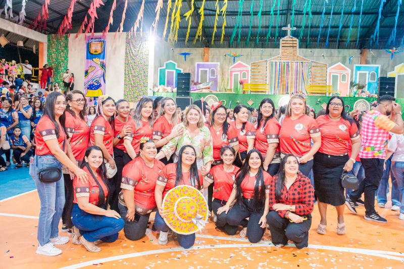  <div class='credito_fotos'>Foto: Karla Reis &nbsp;&nbsp;|&nbsp;&nbsp; <a href='/midias/2025/originais/9129_c389cf6f-b67a-45e0-9772-874f34db65f5.jpg' download><i class='fa-solid fa-download'></i> Download</a></div>