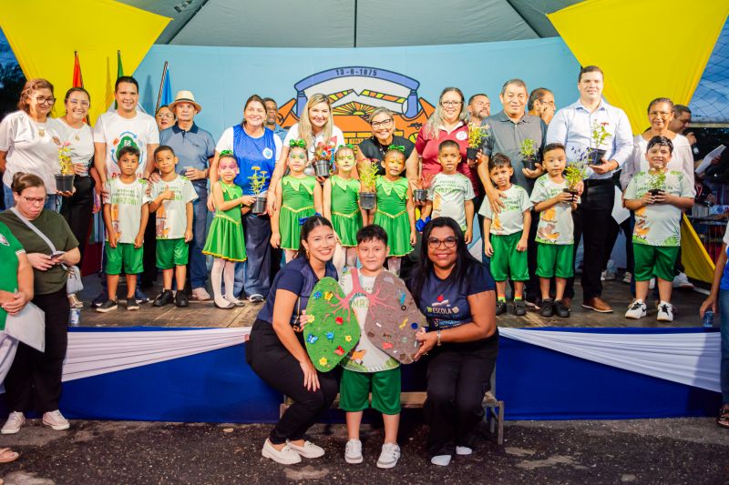  <div class='credito_fotos'>Foto: Karla Reis &nbsp;&nbsp;|&nbsp;&nbsp; <a href='/midias/2025/originais/9155_32a9aeeb-f7a4-157b-80a1-646a532c0555.jpg' download><i class='fa-solid fa-download'></i> Download</a></div>