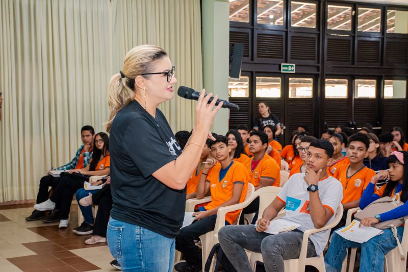  <div class='credito_fotos'>Foto: Karla Reis &nbsp;&nbsp;|&nbsp;&nbsp; <a href='/midias/2025/originais/9170_27d4b8ab-b6dd-1d41-36b6-8493b509e63e.jpg' download><i class='fa-solid fa-download'></i> Download</a></div>