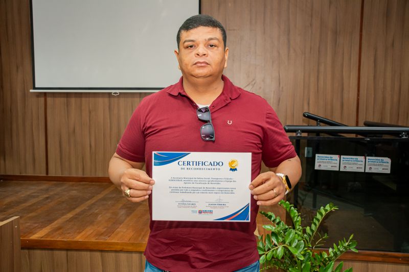  <div class='credito_fotos'>Foto: Karla Reis &nbsp;&nbsp;|&nbsp;&nbsp; <a href='/midias/2025/originais/9186_4308843e-470a-bee3-3b00-8d31a1dada37.jpg' download><i class='fa-solid fa-download'></i> Download</a></div>