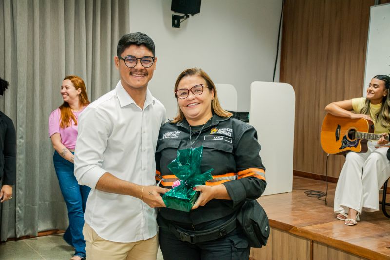  <div class='credito_fotos'>Foto: Karla Reis &nbsp;&nbsp;|&nbsp;&nbsp; <a href='/midias/2025/originais/9186_c2115246-bc4e-2715-e226-ae090946dd7b.jpg' download><i class='fa-solid fa-download'></i> Download</a></div>