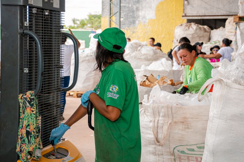  <div class='credito_fotos'>Foto: Karla Reis &nbsp;&nbsp;|&nbsp;&nbsp; <a href='/midias/2025/originais/9188_2a3b784a-d5f5-122f-469f-aec31cbf6179.jpg' download><i class='fa-solid fa-download'></i> Download</a></div>