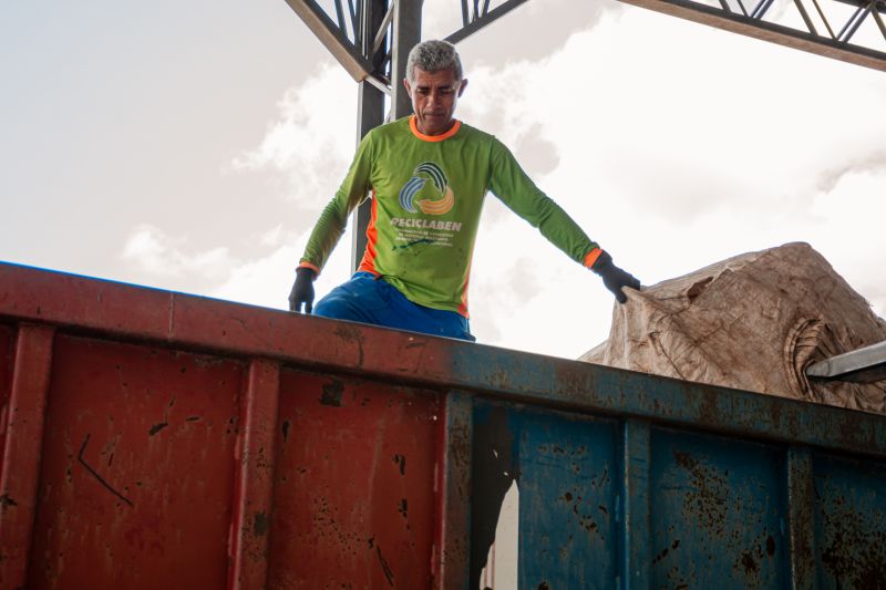  <div class='credito_fotos'>Foto: Karla Reis &nbsp;&nbsp;|&nbsp;&nbsp; <a href='/midias/2025/originais/9188_f2d3e496-8930-17b2-fb9e-d492a437f5c8.jpg' download><i class='fa-solid fa-download'></i> Download</a></div>