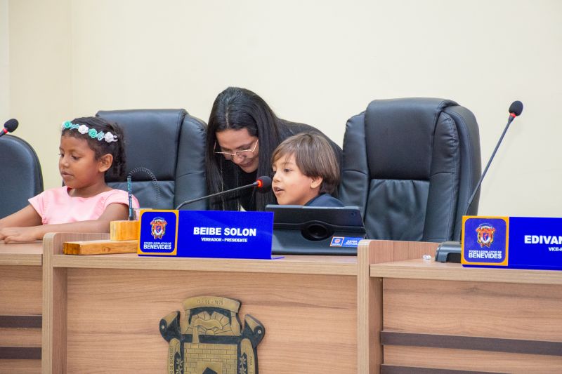  <div class='credito_fotos'>Foto: Karla Reis &nbsp;&nbsp;|&nbsp;&nbsp; <a href='/midias/2025/originais/9195_01c7b964-1721-d119-0a75-b4dca46eb66a.jpg' download><i class='fa-solid fa-download'></i> Download</a></div>