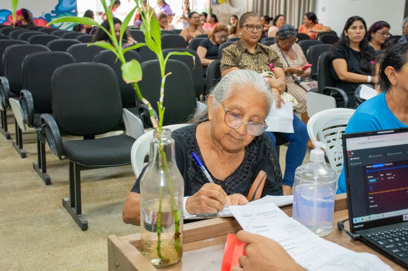  <div class='credito_fotos'>Foto: Karla Reis &nbsp;&nbsp;|&nbsp;&nbsp; <a href='/midias/2025/originais/9199_a5a9892b-cd0f-4669-6b6c-58ce3dbafc37.jpg' download><i class='fa-solid fa-download'></i> Download</a></div>