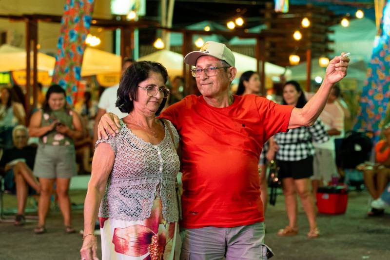 Sassaricando 2025 segue arrastando multidões na segunda noite do maior São João do Pará