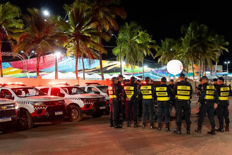 Sassaricando 2025 segue arrastando multidões na segunda noite do maior São João do Pará