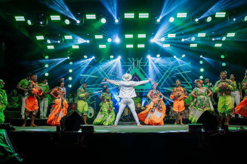 Sassaricando segue animando Benevides em seu terceiro dia de festejo