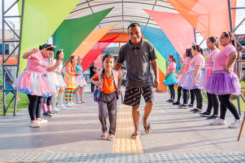 De volta ao CMEI Berço da Liberdade! Um acolhimento especial para pais e crianças, com danças, brincadeiras e sorrisos